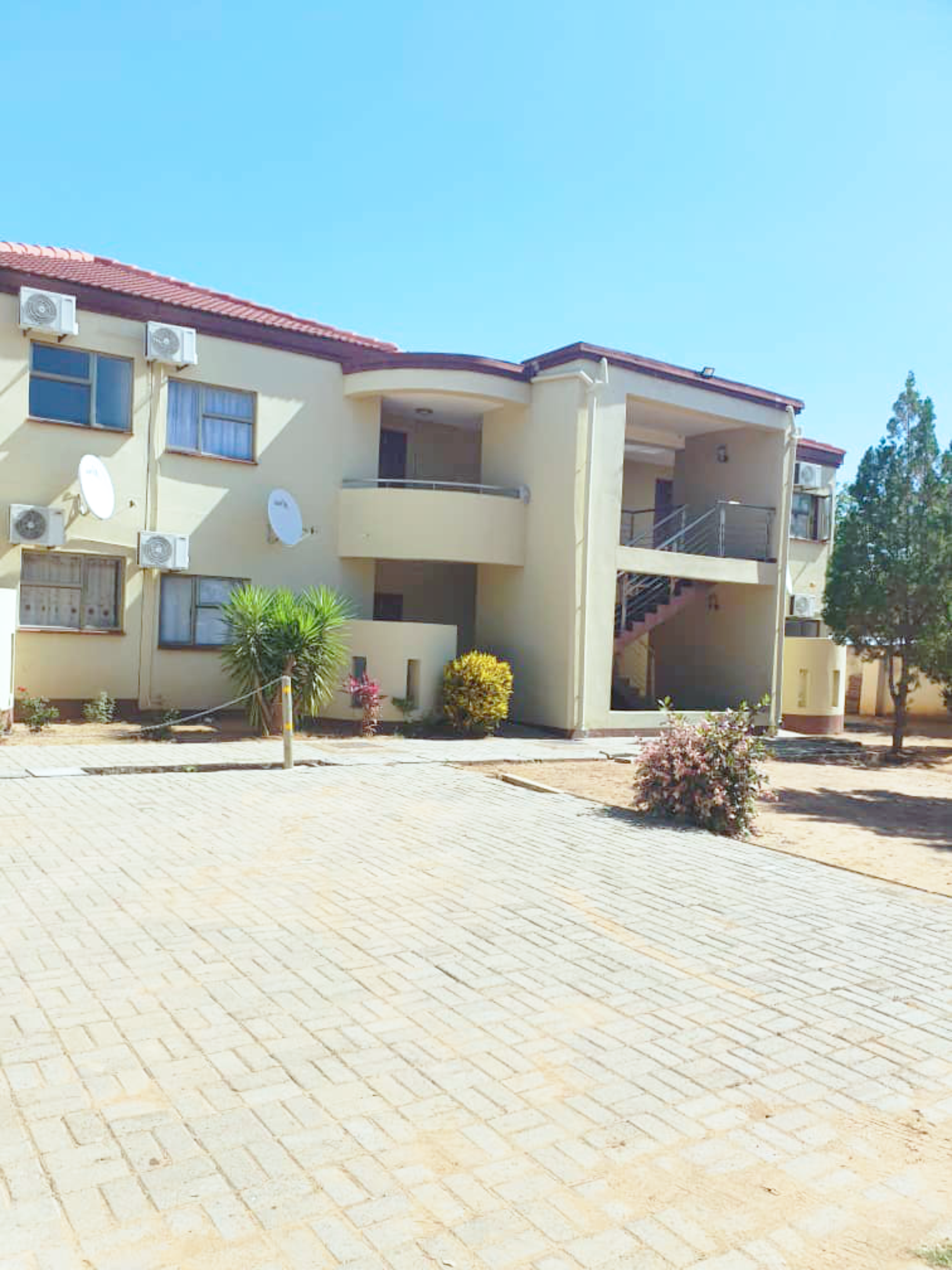 2 Beds Furnished Luxury